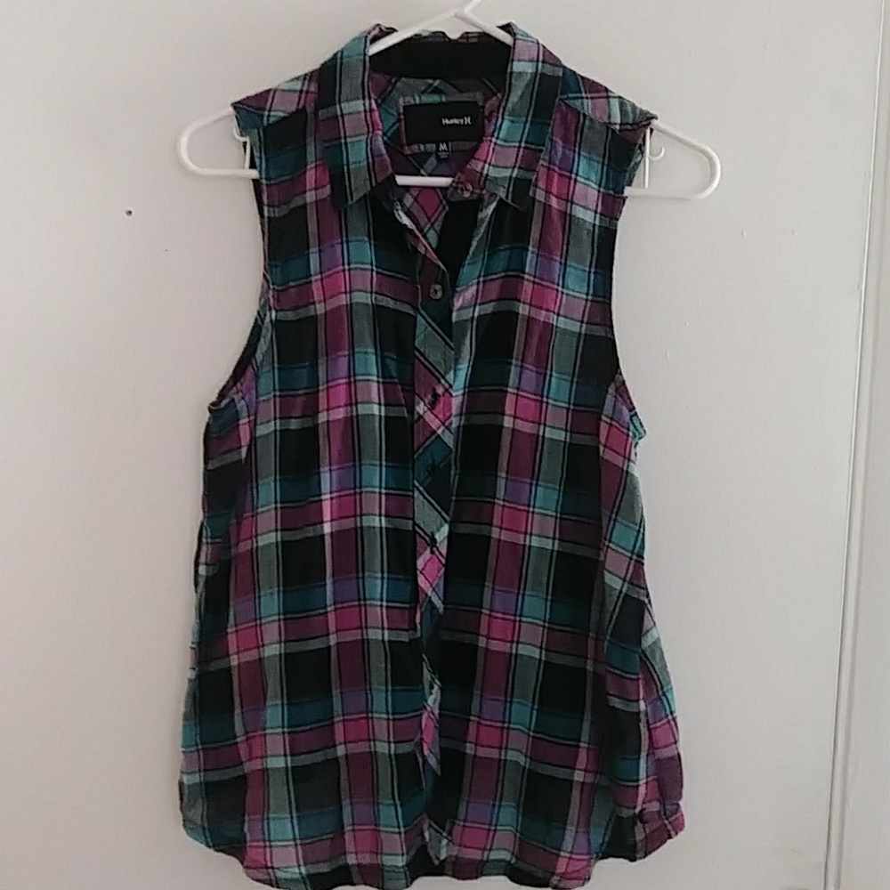 Sleeveless button down shirt